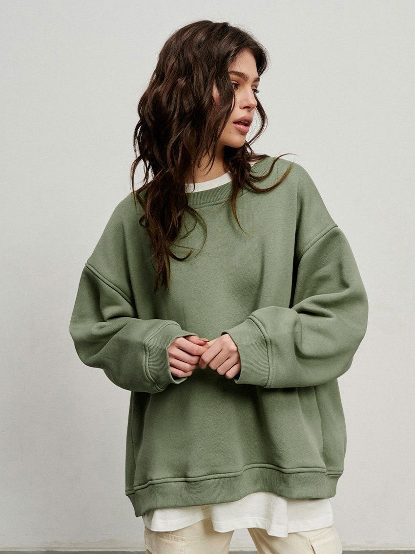 Women's Oversized Sweatshirt in Solid Color Design