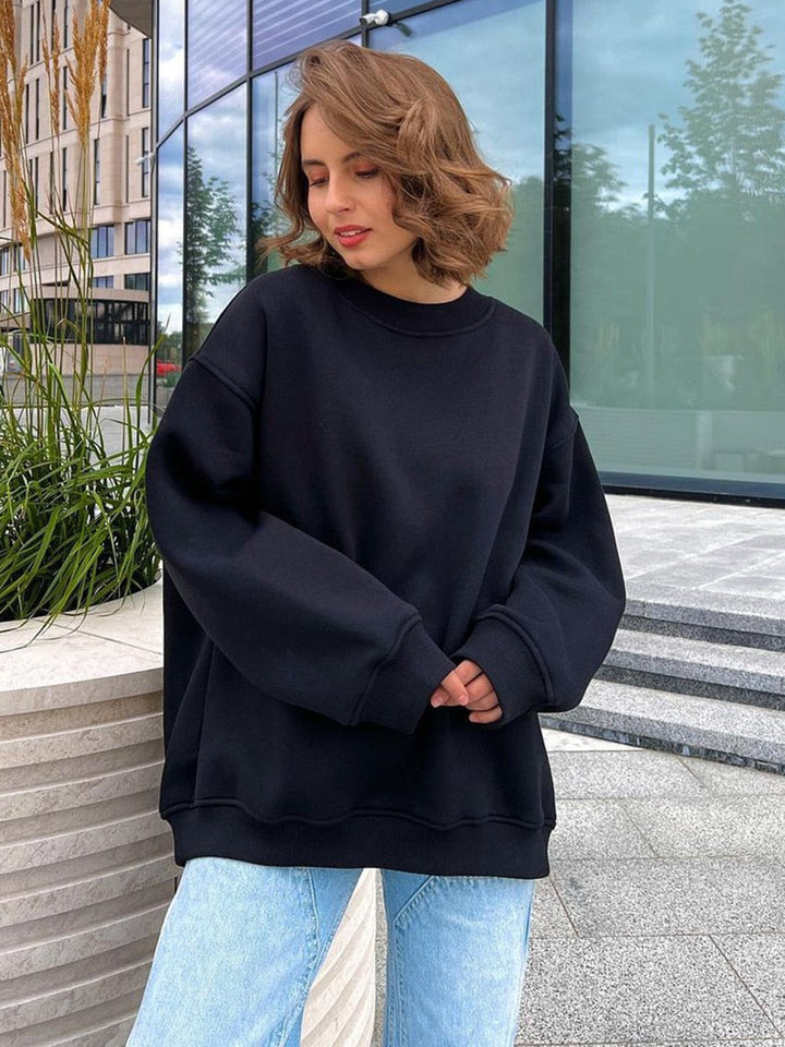 Women's Oversized Sweatshirt in Solid Color Design