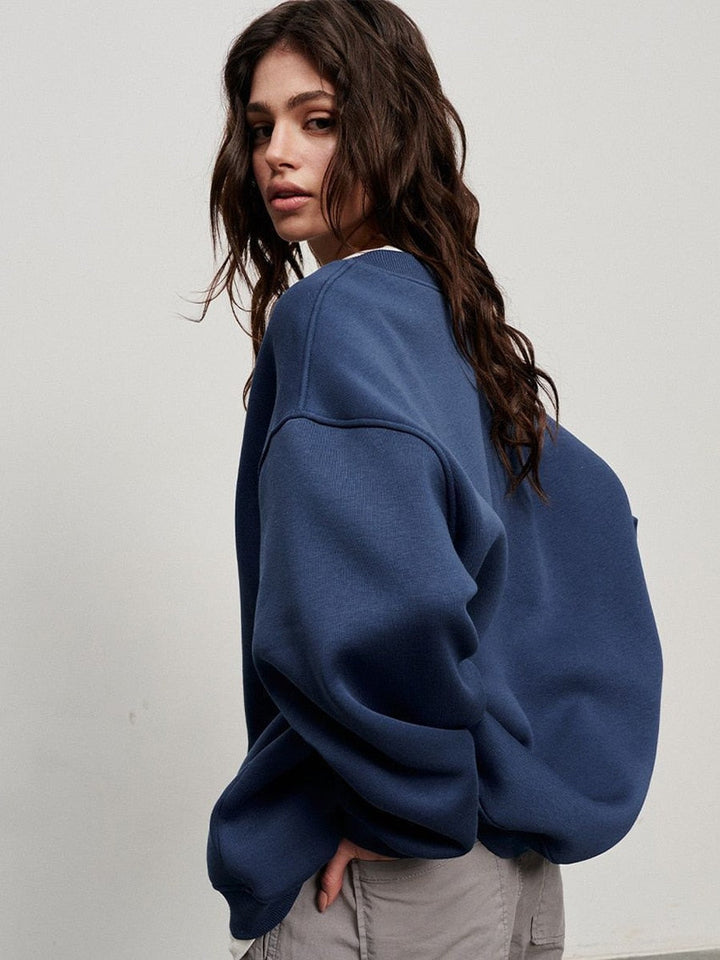 Women's Oversized Sweatshirt in Solid Color Design