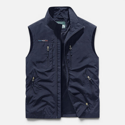 Men’s Lightweight Outdoor Utility Vest with Zip Pockets