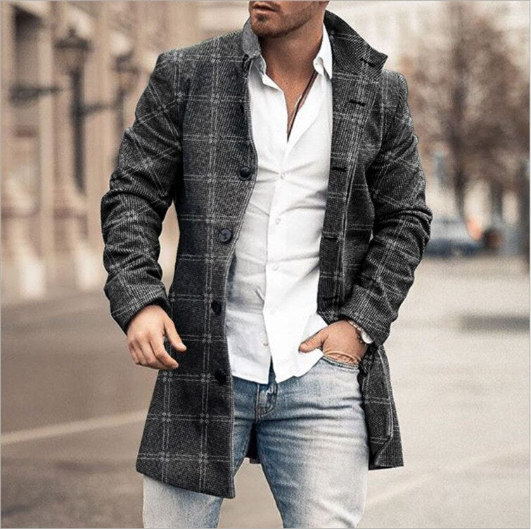 Men's Wool Coat with Check Pattern and Clear Silhouette