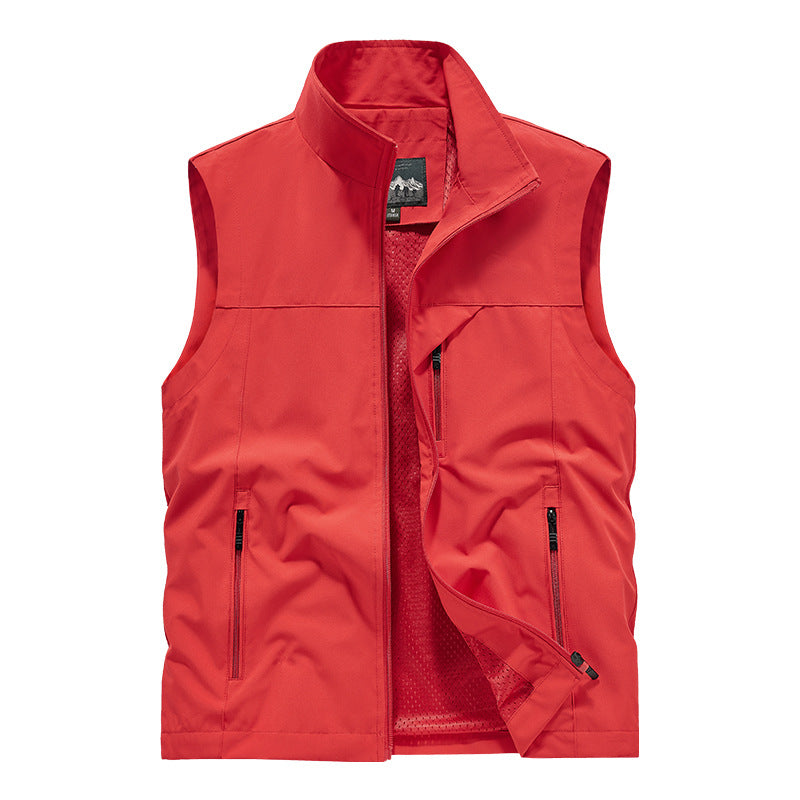 Men's Breathable Softshell Outdoor Vest with Mesh Inner Lining and Zipper Pockets