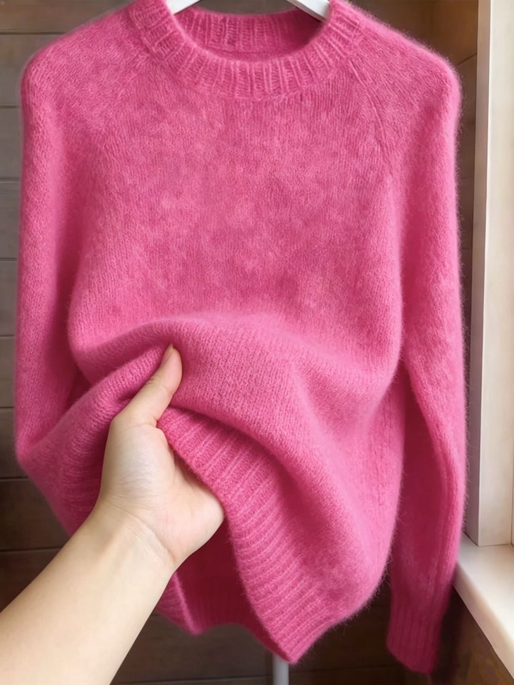 Women's Oversized Mohair-Mix Crew Neck Sweater with Raglan Sleeves and Ribbed Hem