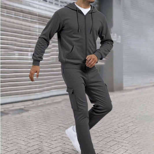 Men's Sporty Zip Sweat Set with Cargo Joggers, Ergonomic Seams, and Ribbed Cuffs