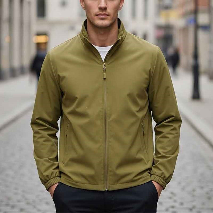 Men's Breathable Transitional Jacket with Practical Stand-Up Collar