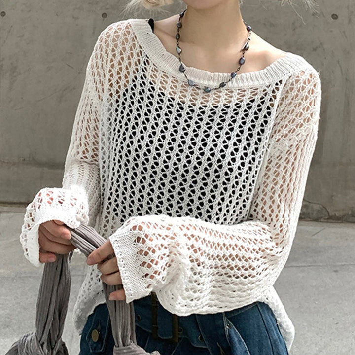 Women's Airy Knitted Pullover with Fine Mesh Pattern