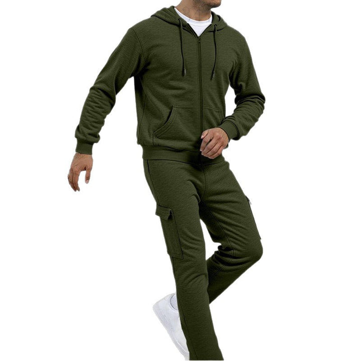 Men's Sporty Zip Sweat Set with Cargo Joggers, Ergonomic Seams, and Ribbed Cuffs