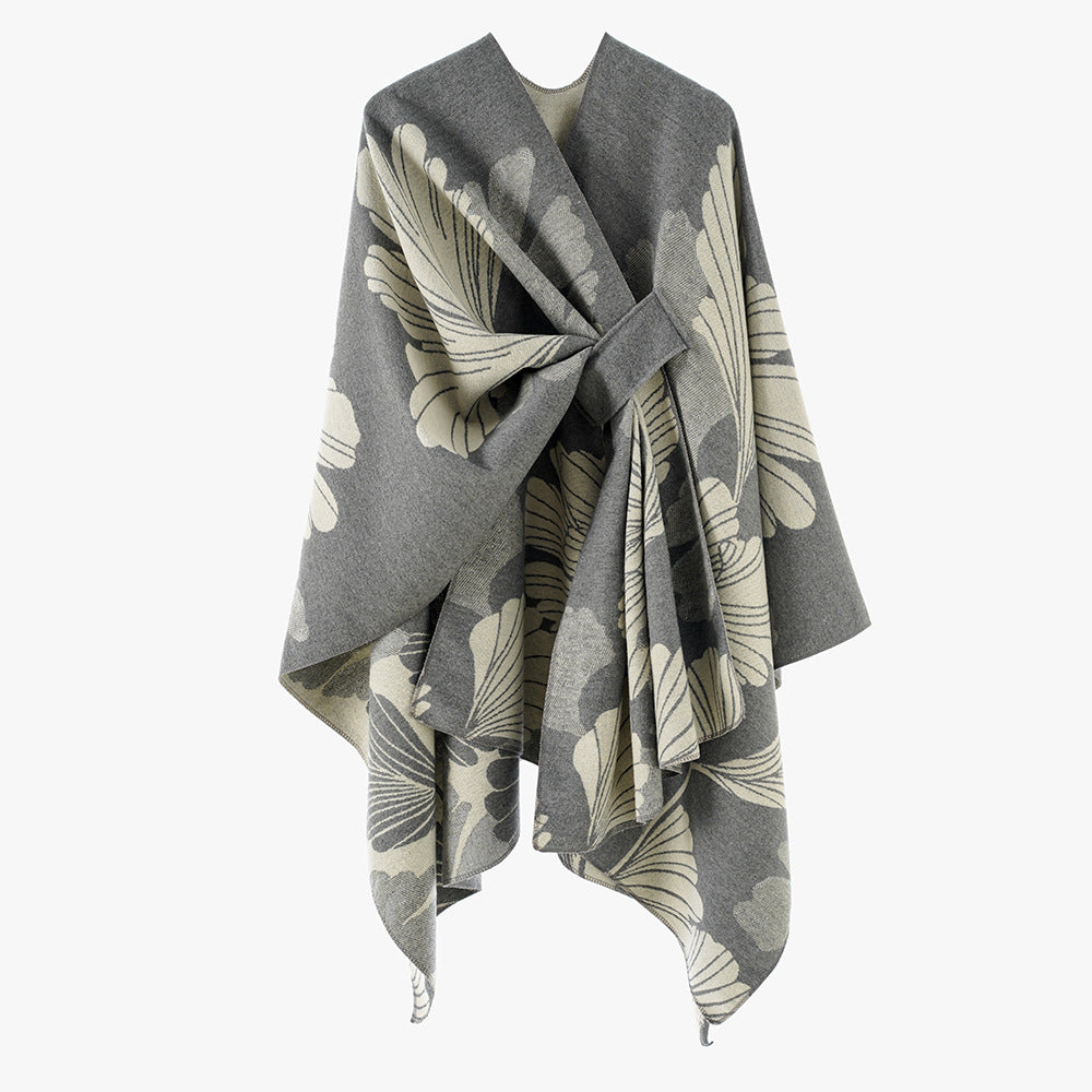 Women's Oversize Jacquard Cape made of Wool Blend with Floral Jacquard and Front Loop