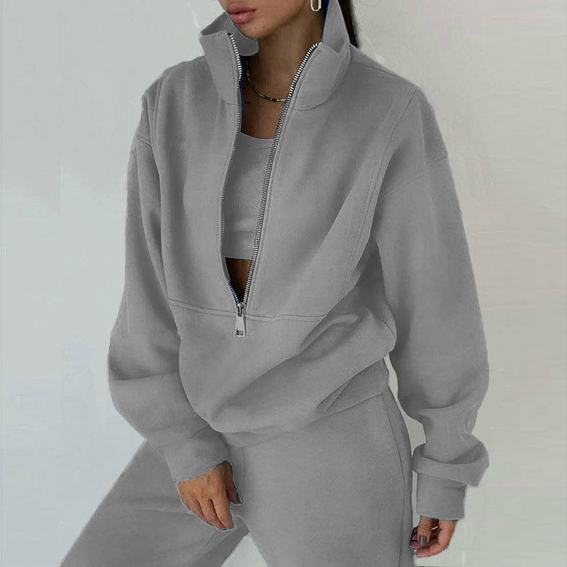 Women's Short Half-zip Sweatshirt and Jogging Pants Set with Stand-up Collar, Oversized Cut and Soft French Terry