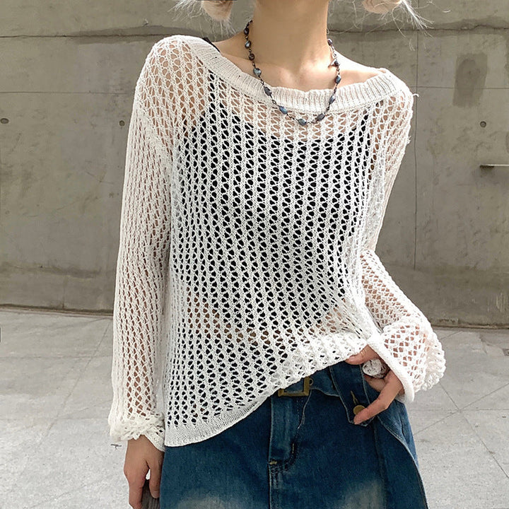 Women's Airy Knitted Pullover with Fine Mesh Pattern
