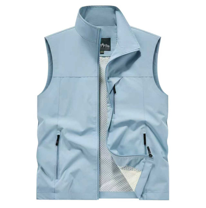 Men's Breathable Softshell Outdoor Vest with Mesh Inner Lining and Zipper Pockets