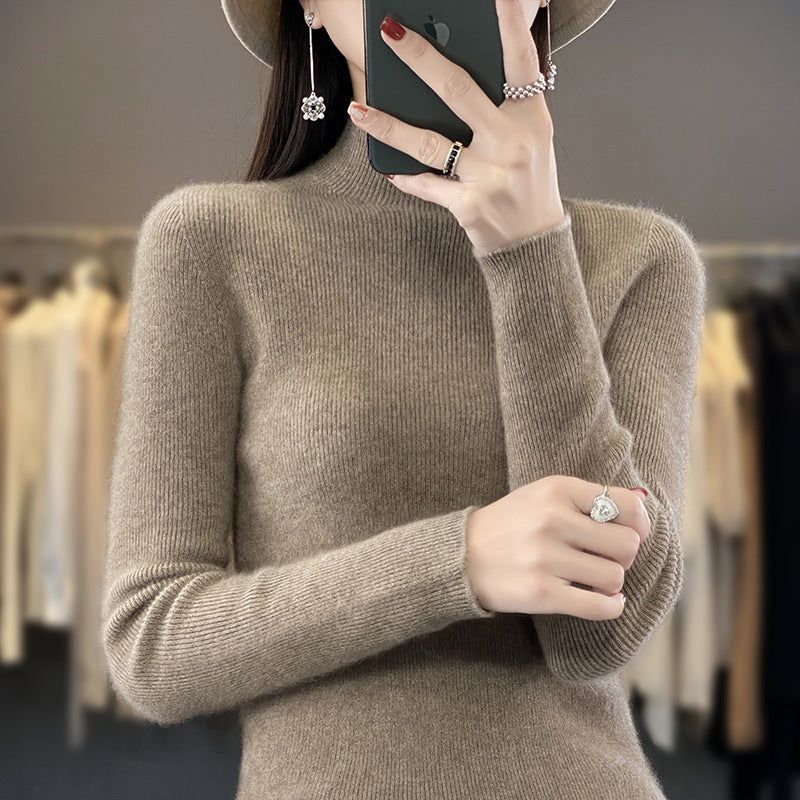 Women's Slim Fine Knit Mock Neck Sweater made of Fine Angora Blend