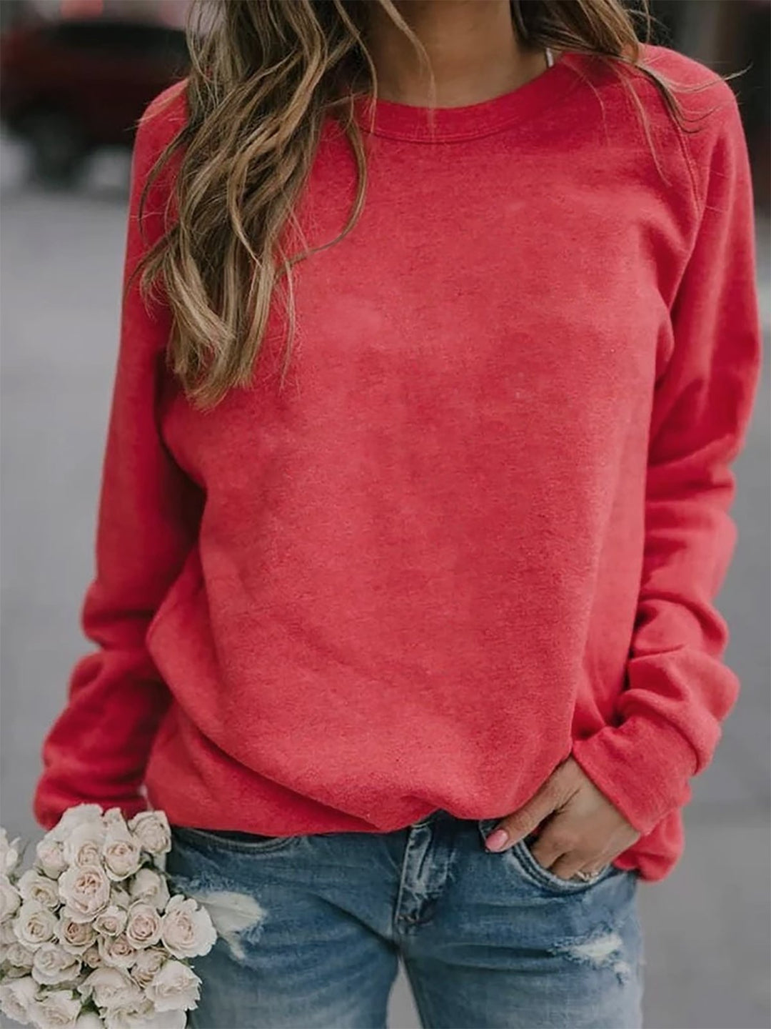 Women's Casual Oversized Sweatshirt with Crew Neck and Raglan Sleeves