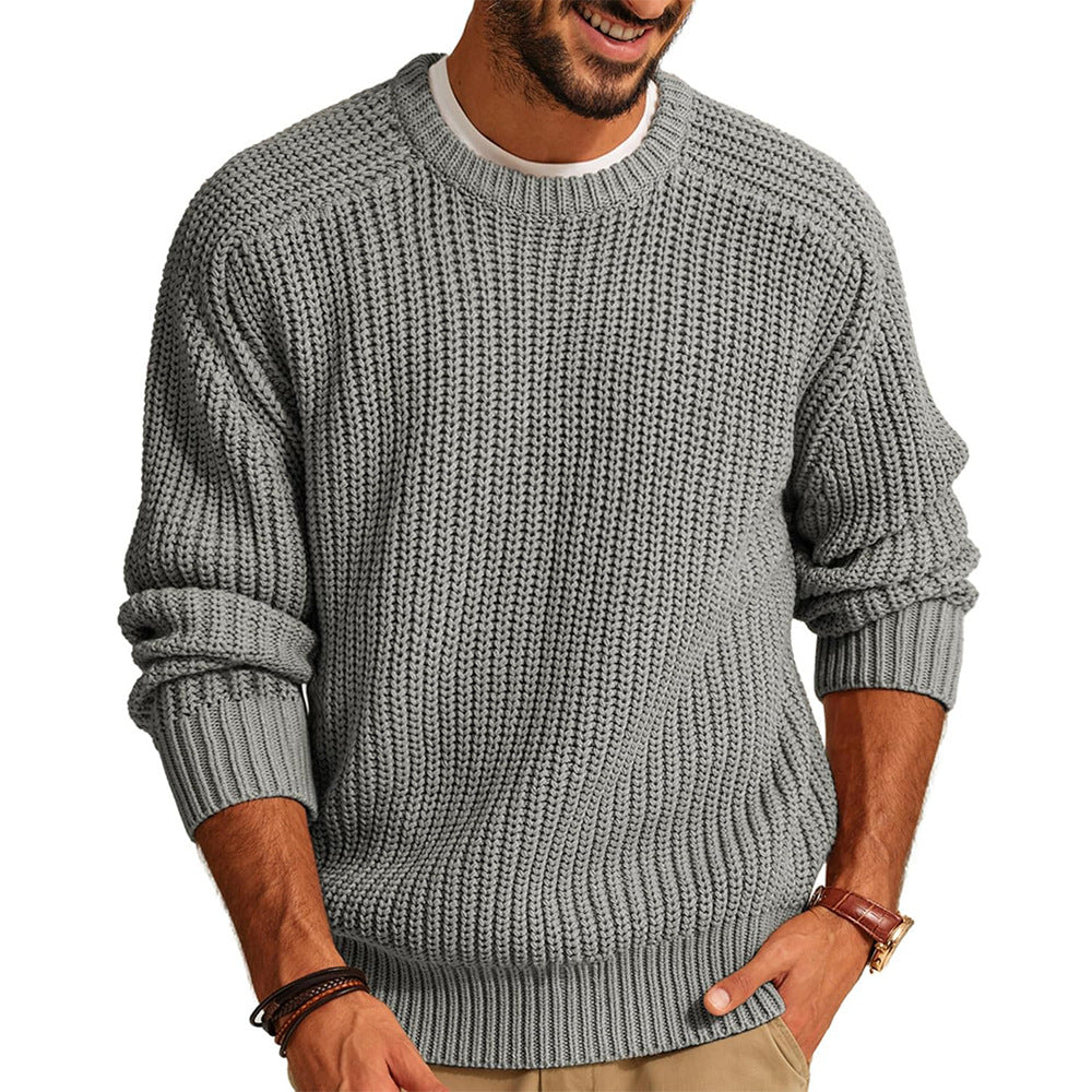 Men's Chunky Knit Pullover with Round Neck and Casual Fit