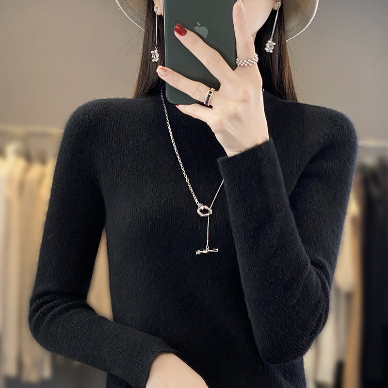 Women's Slim Fine Knit Mock Neck Sweater made of Fine Angora Blend