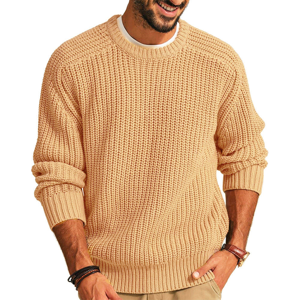 Men's Chunky Knit Pullover with Round Neck and Casual Fit