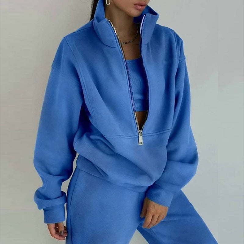 Women's Short Half-zip Sweatshirt and Jogging Pants Set with Stand-up Collar, Oversized Cut and Soft French Terry