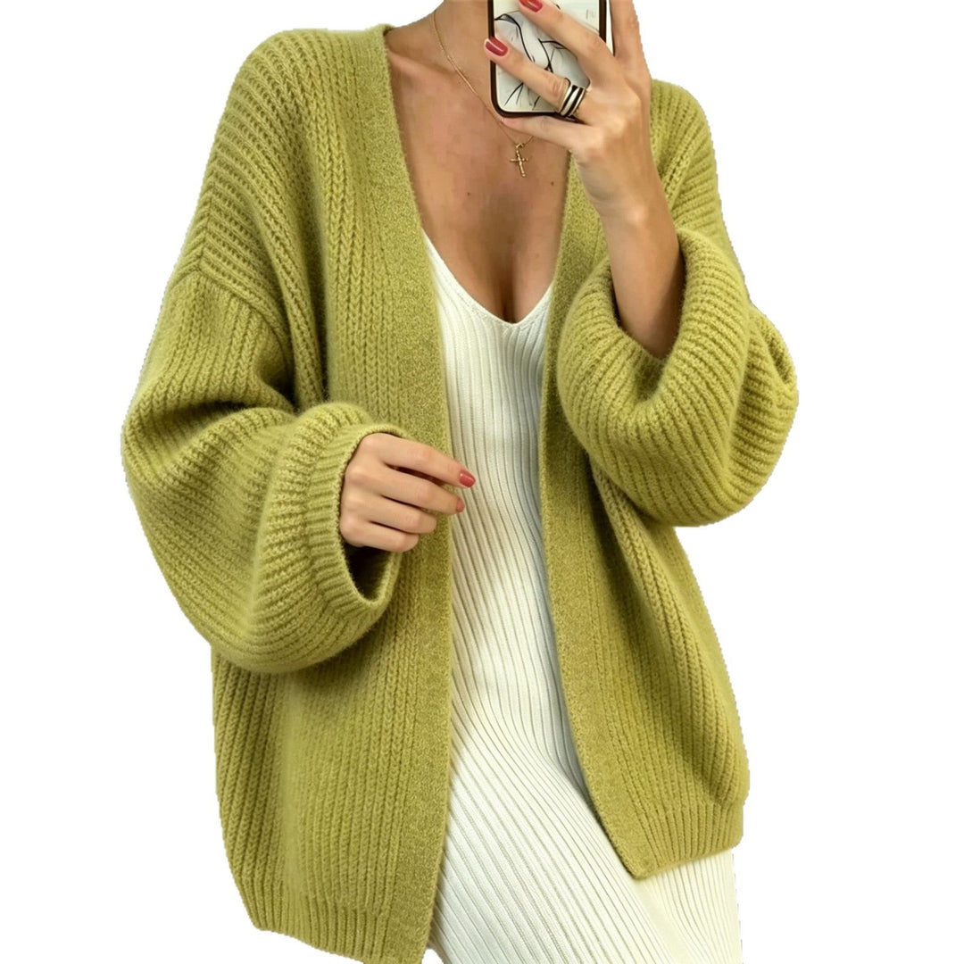 Women Oversize Cardigan made of Coarse Ribbed Knit with Balloon Sleeves