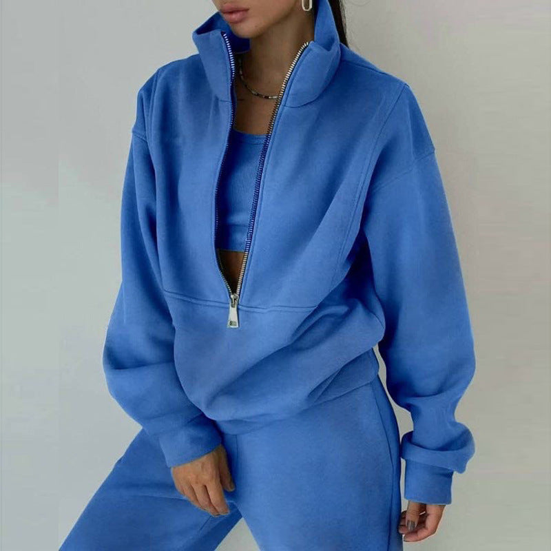 Women's Short Half-zip Sweatshirt and Jogging Pants Set with Stand-up Collar, Oversized Cut and Soft French Terry