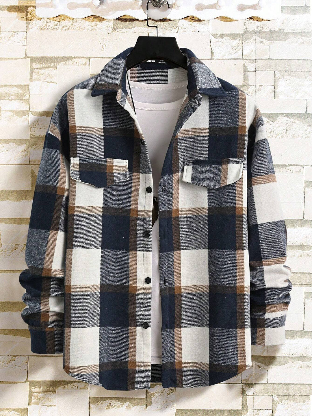 Men's Oversized Check Shirt Jacket made of Soft Flannel with Patch Chest Pockets