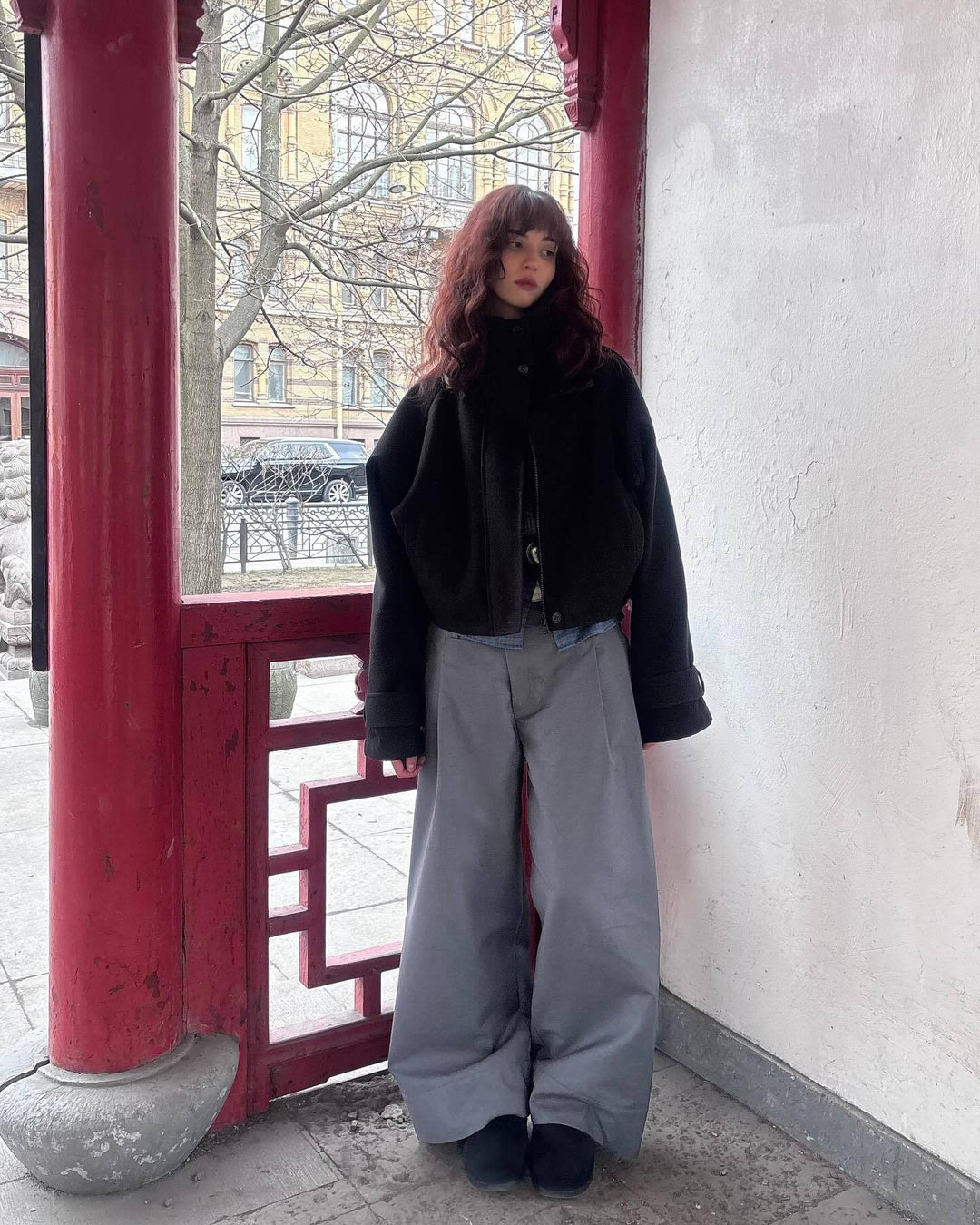 Women Oversized Wool Jacket with Elegant Cut and Practical Pockets