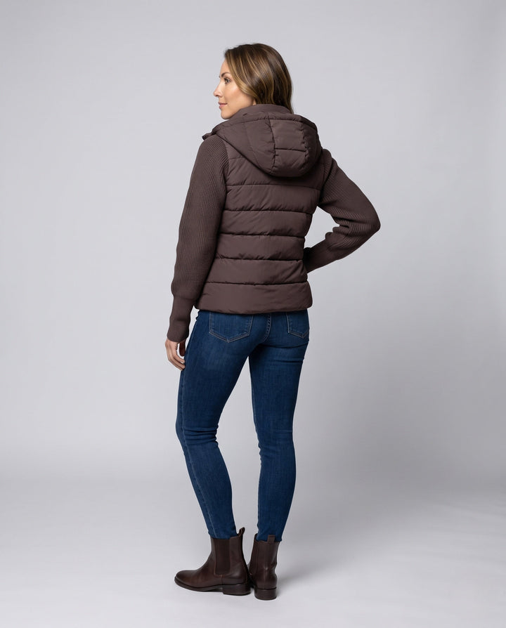 Women's Short-cut Quilted Hybrid Jacket with Knit Sleeves and Hood
